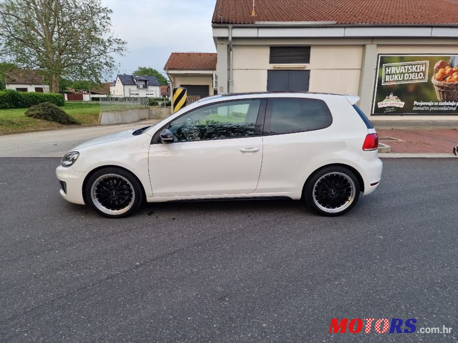 2010' Volkswagen Golf 6 2,0 Tdi photo #6