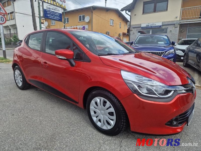 2014' Renault Clio Dci 75 photo #2