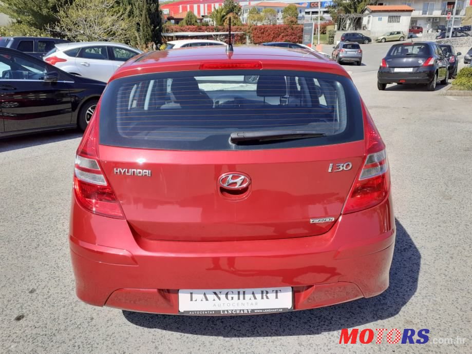 2012' Hyundai i30 1,6 Crdi photo #5