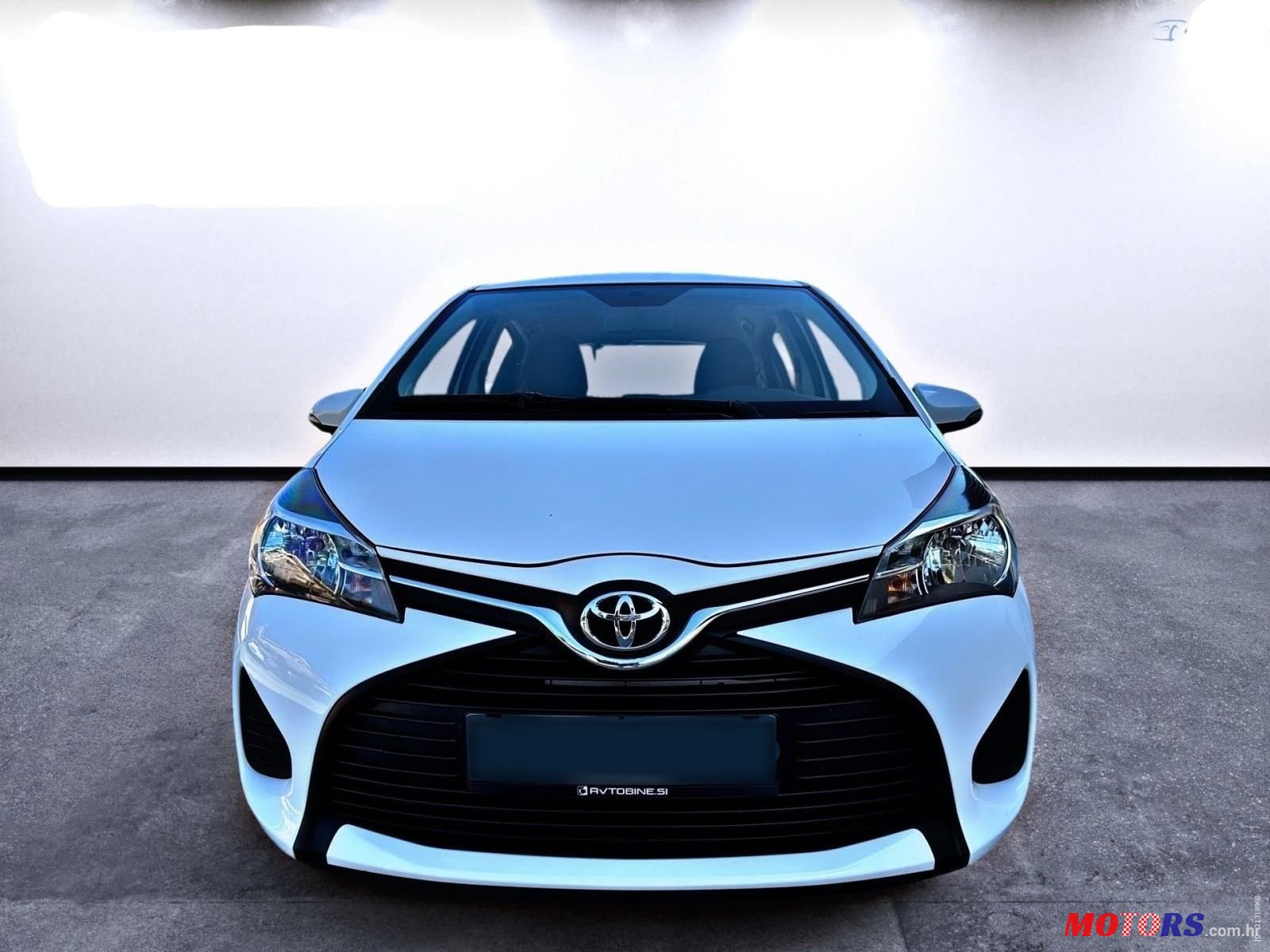 2016' Toyota Yaris 1,0 Vvt-I photo #3