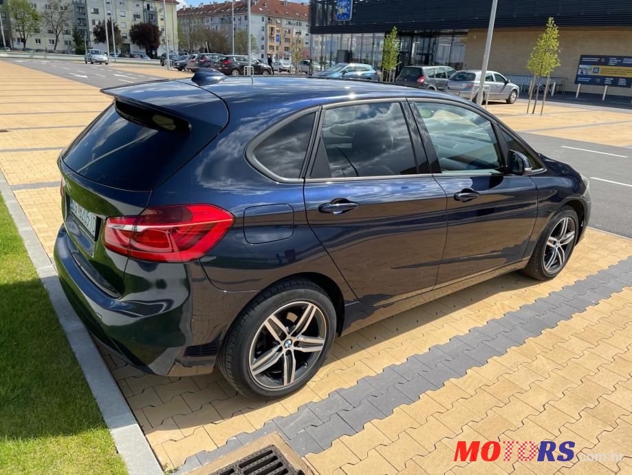 2015' BMW Serija 2 218D photo #5
