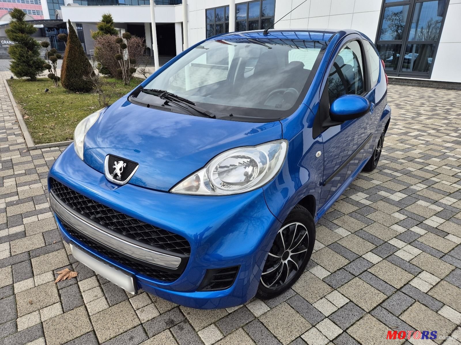 2012' Peugeot 107 1,0 photo #2