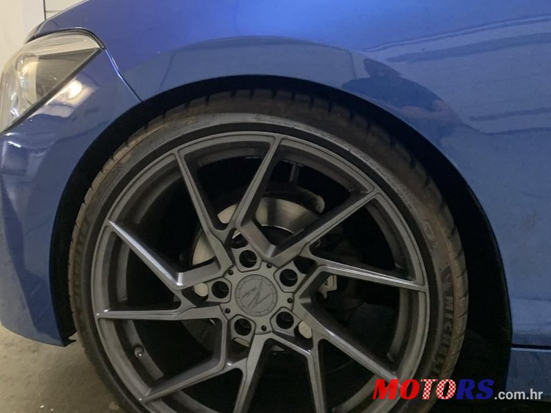 2015' BMW Serija 1 116D M photo #5