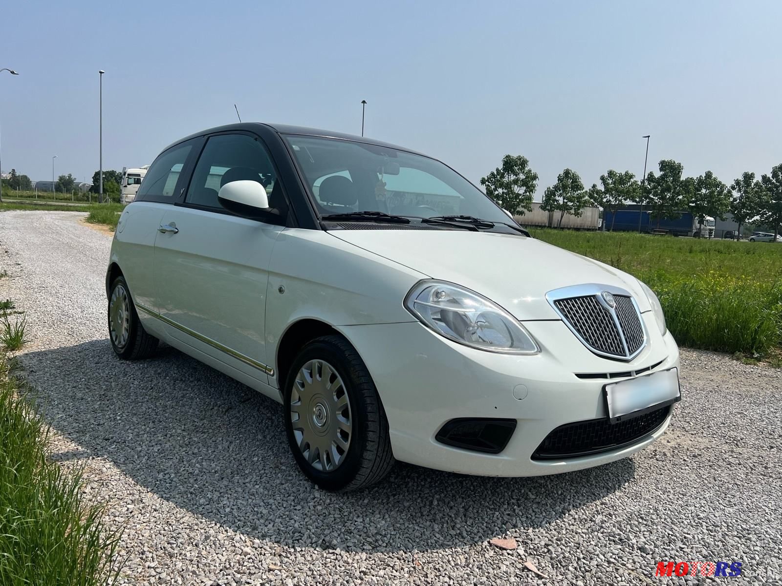 2011' Lancia Y 1,2 8V photo #4