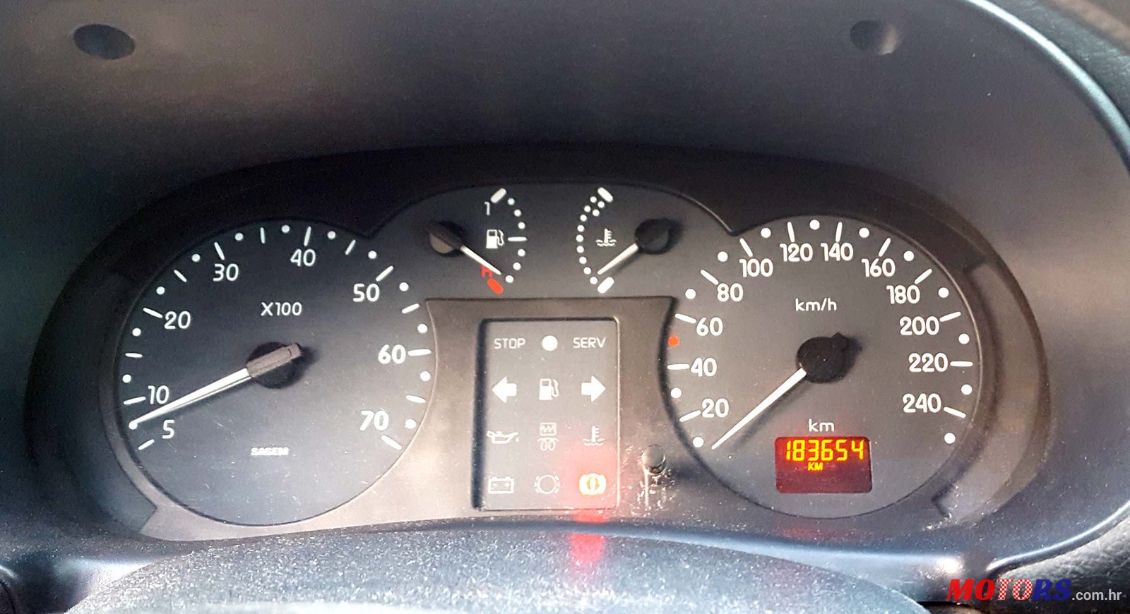 2001' Renault Clio 1.6 16v 110ks photo #5