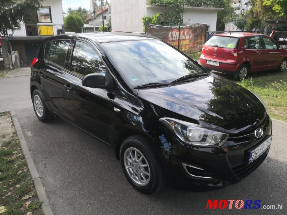 2013' Hyundai i20 1,2 photo #3