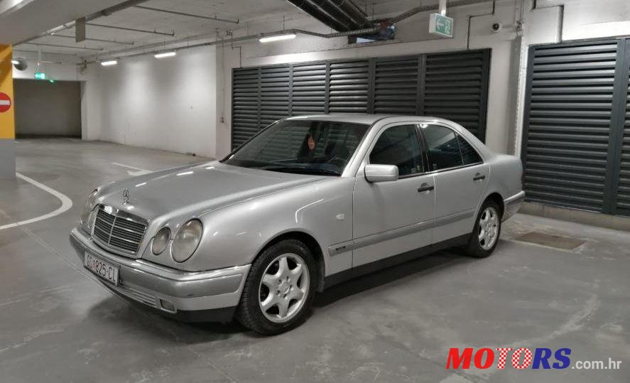 1996' Mercedes-Benz E-Klasa 290 Td photo #1