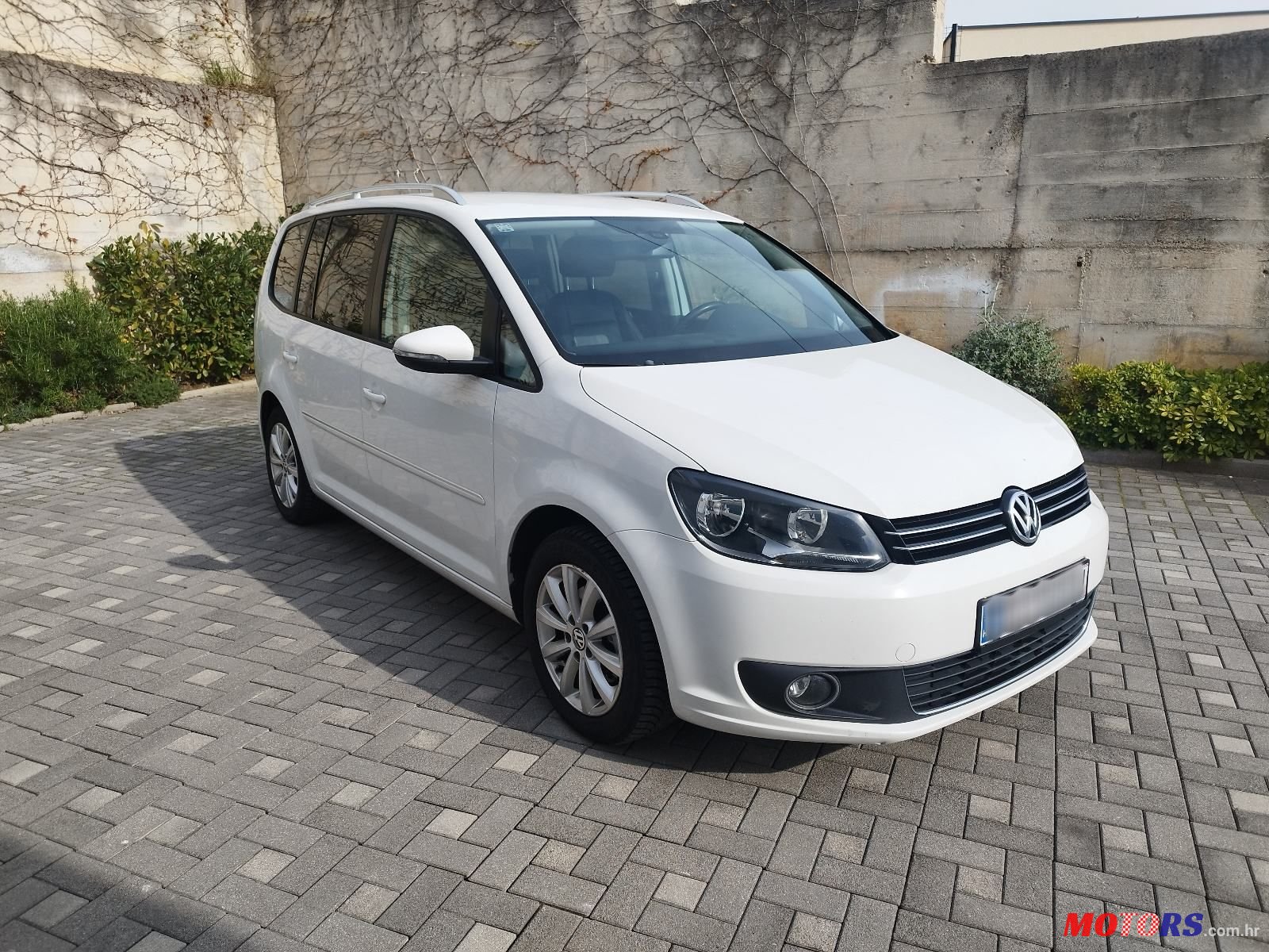 2013' Volkswagen Touran 1,6 Tdi photo #3