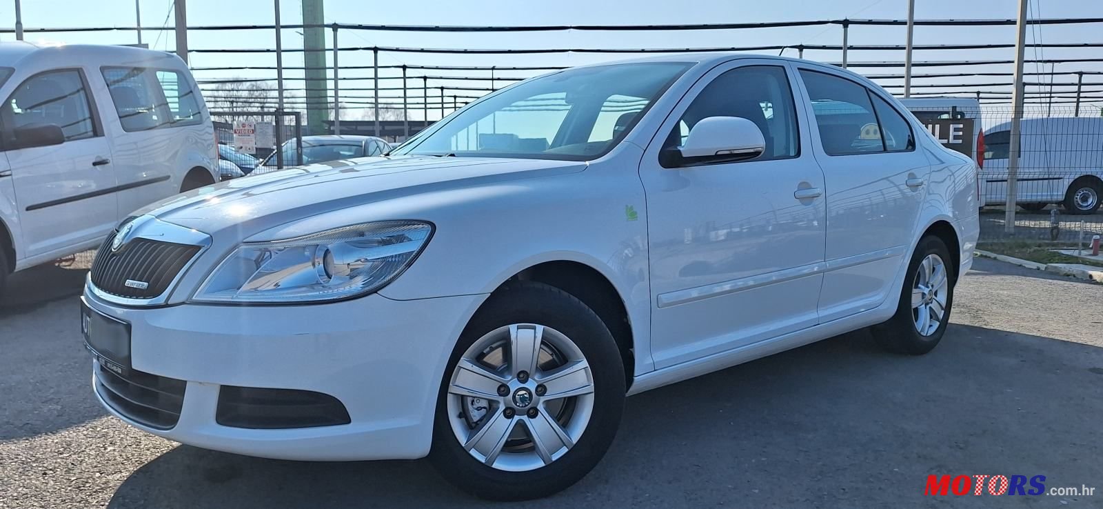 2011' Skoda Octavia 1,6 Tdi photo #2