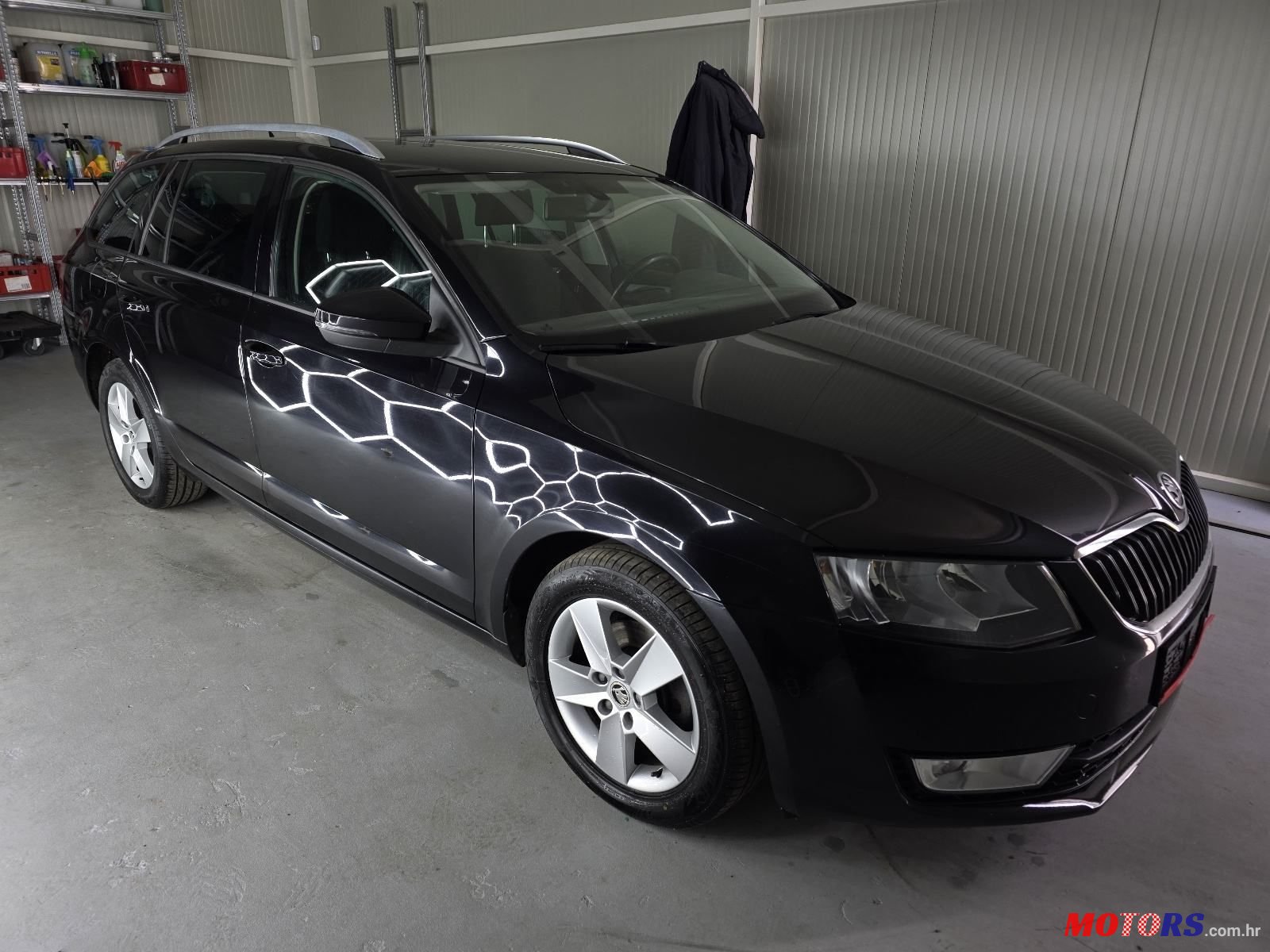 2014' Skoda Octavia Combi photo #2
