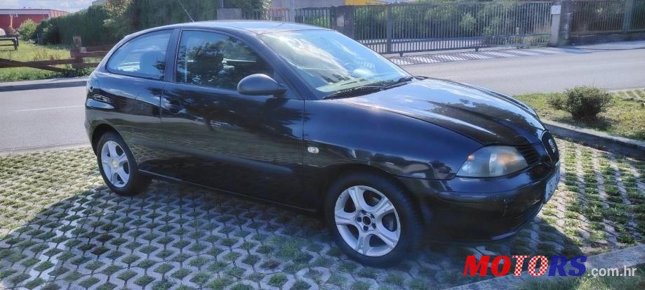2005' SEAT Ibiza 1,4 16V photo #1