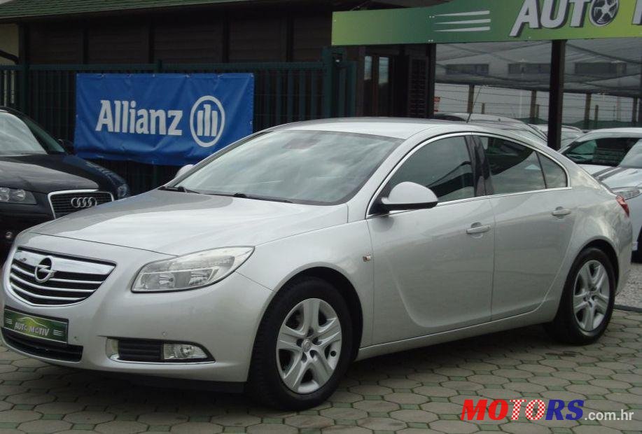2011' Opel Insignia 2,0 Cdti photo #1