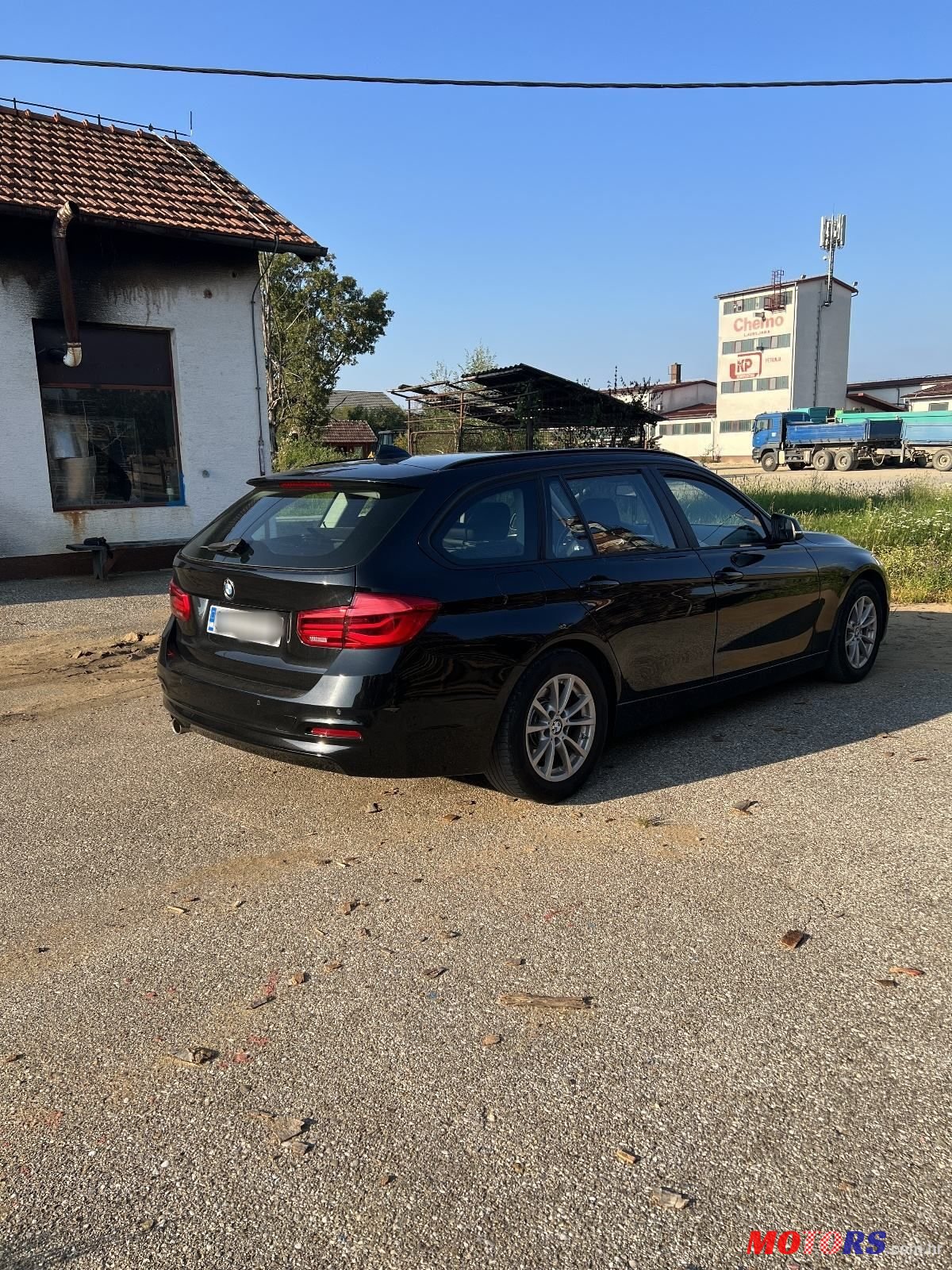 2016' BMW Serija 3 318D photo #5