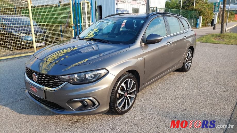 2017' Fiat Tipo photo #3