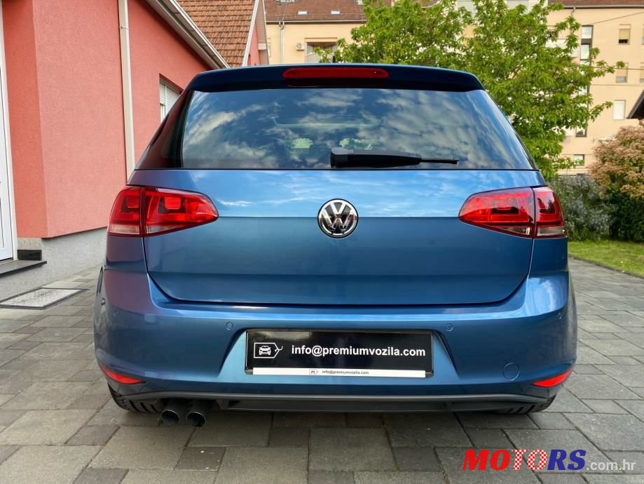 2013' Volkswagen Golf 7 photo #4