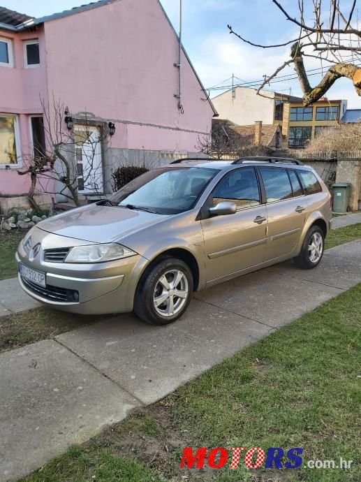 2008' Renault Megane Grandtour 1,5 Dci photo #2