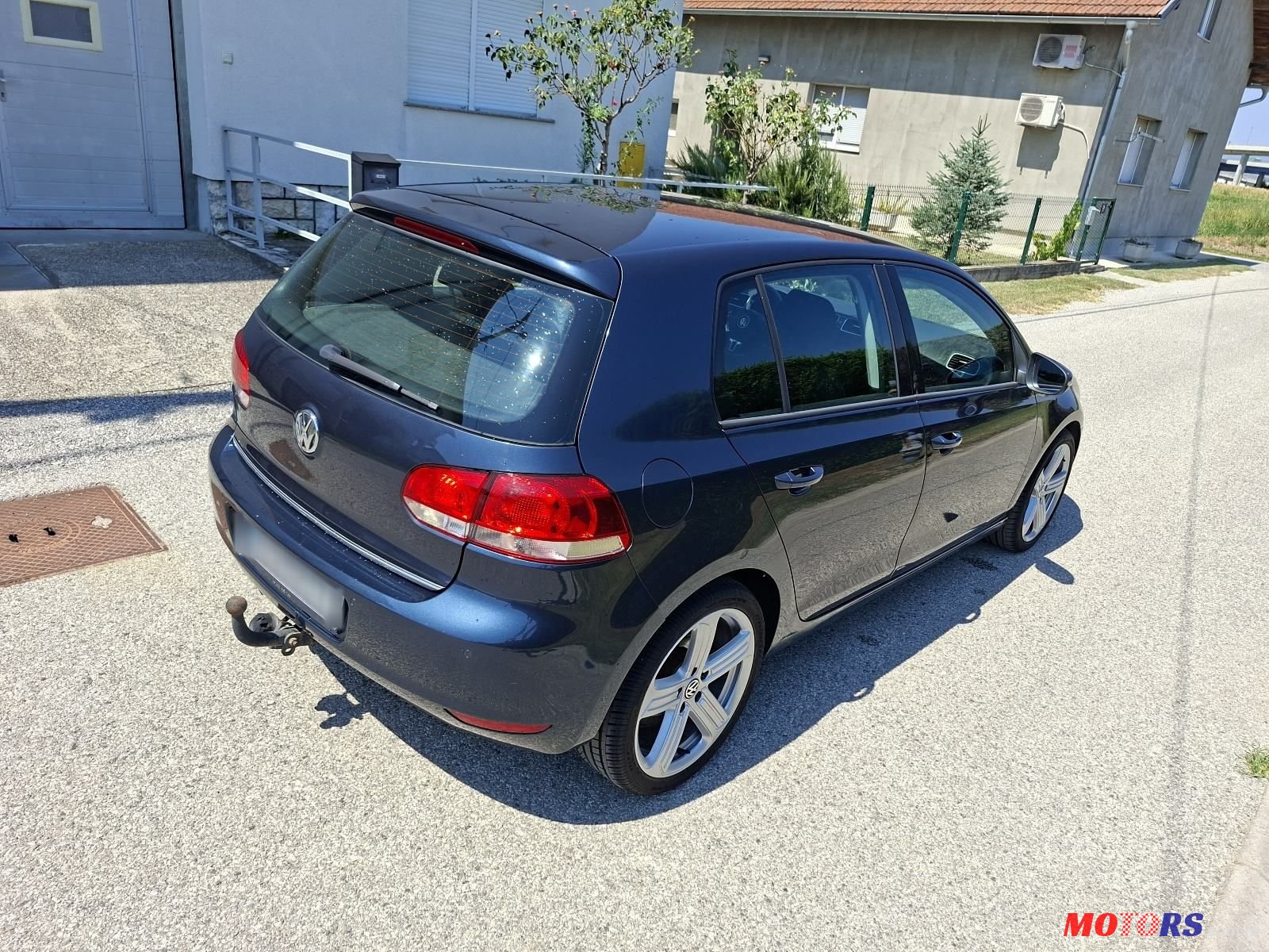 2009' Volkswagen Golf VI 2,0 Tdi photo #6