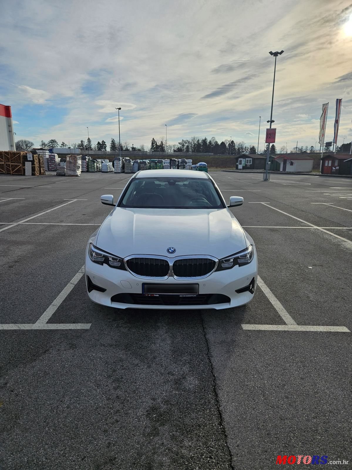 2021' BMW Serija 3 320E photo #3