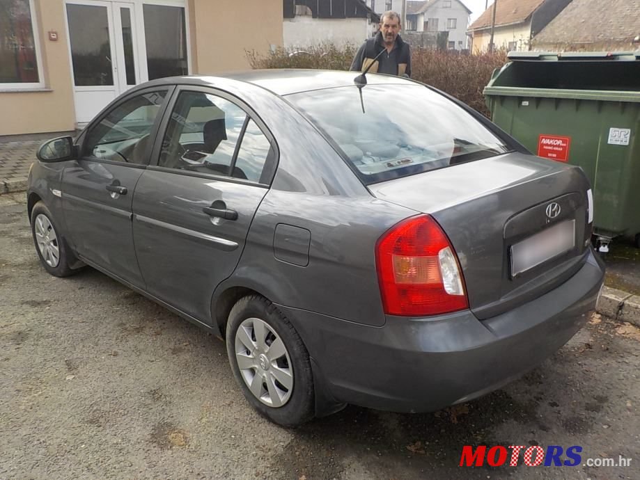 2007' Hyundai Accent photo #6