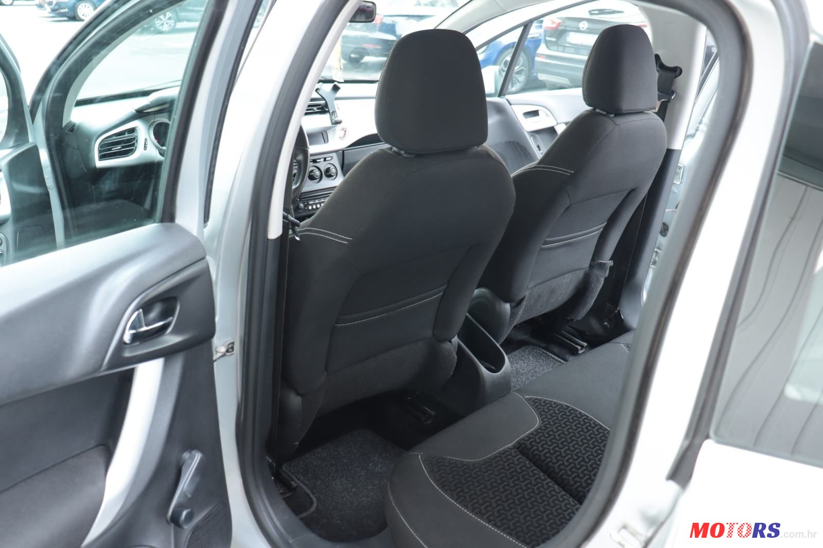 2010' Citroen C3 1,4 Vti photo #6