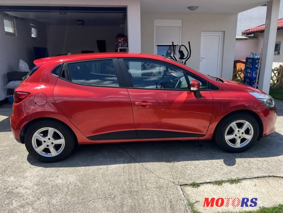 2015' Renault Clio Tce 90 photo #5