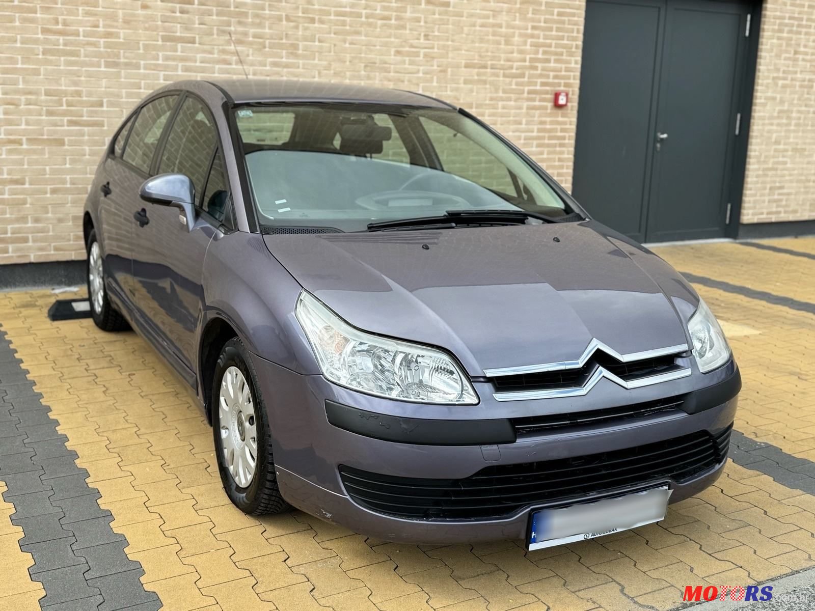 2005' Citroen C4 1,4 I 16V X photo #4