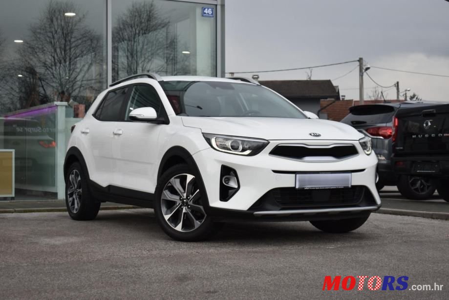 2017' Kia Stonic photo #3