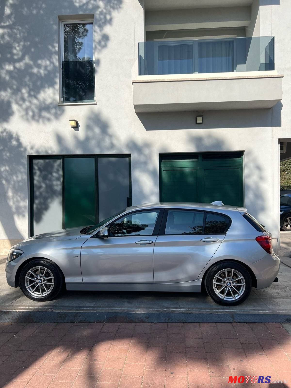 2012' BMW Serija 1 116D Sport photo #1