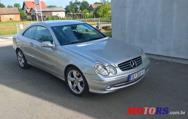 2003' Mercedes-Benz Clk Coupe 270 Cdi photo #1