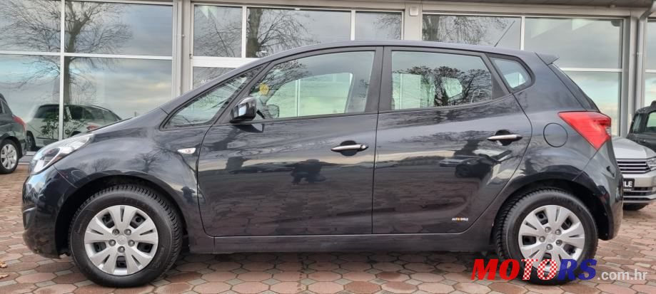 2011' Hyundai Ix20 1,4 Crdi Hp photo #6