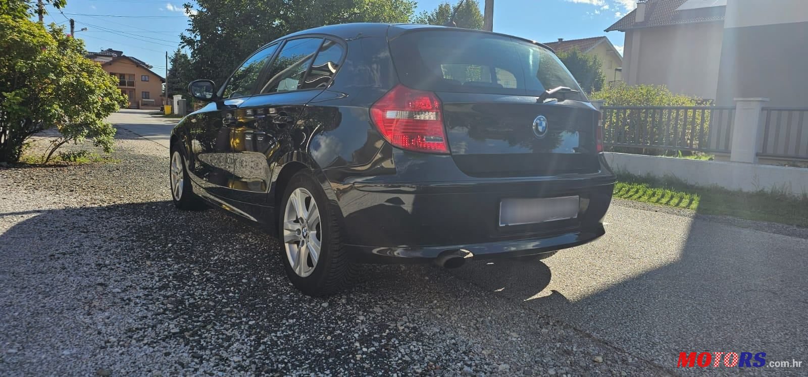 2011' BMW Serija 1 118D photo #6