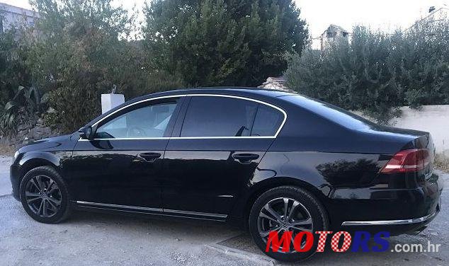 2011' Volkswagen Passat 2,0 Tdi Bmt photo #1