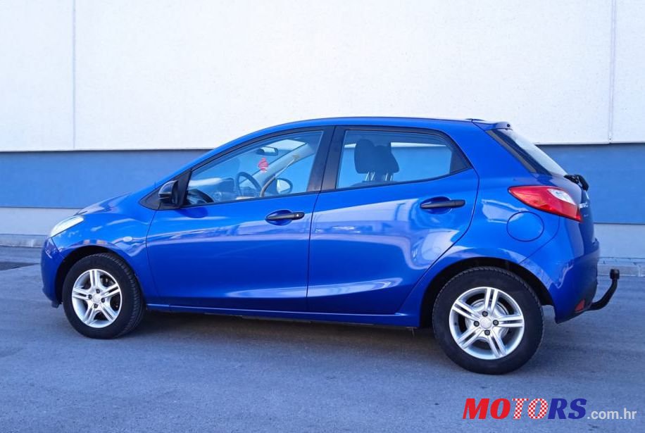 2008' Mazda 2 Cd68 Ce photo #1