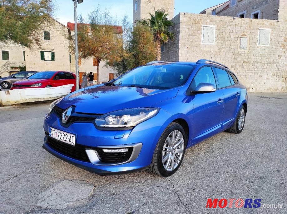 2014' Renault Megane Grandtour photo #1