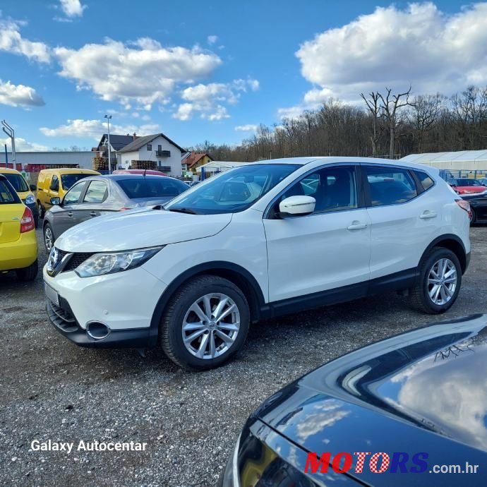 2015' Nissan Qashqai 1,2 Dig-T photo #3