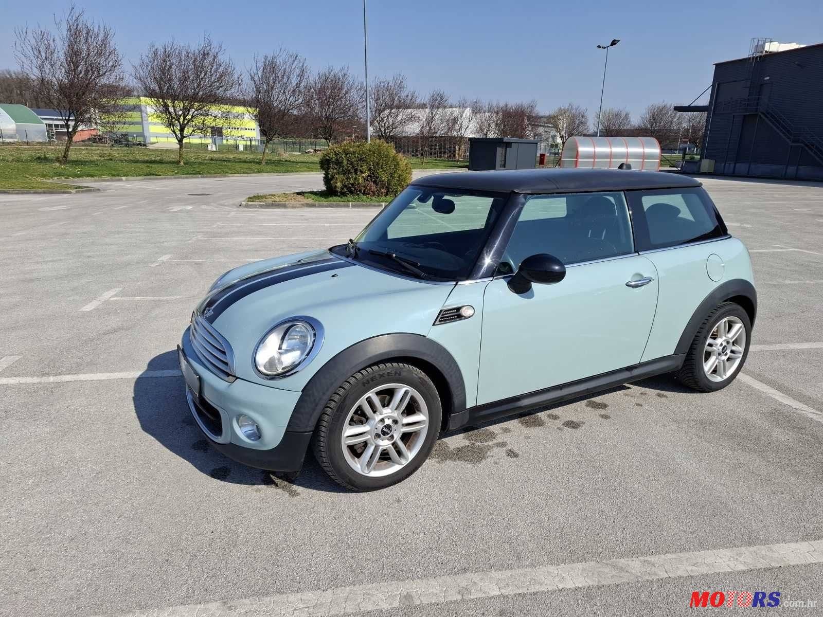 2012' MINI One 1.6D photo #4
