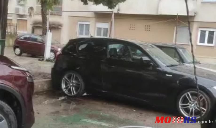 2010' BMW Serija 1 118D Sport photo #3