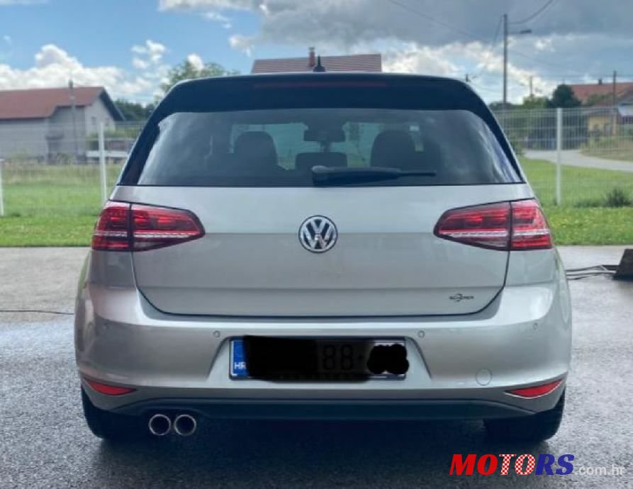 2013' Volkswagen Golf 7 photo #2