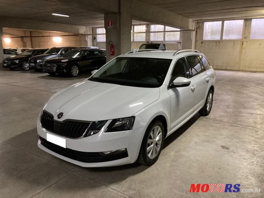 2018' Skoda Octavia Combi photo #1