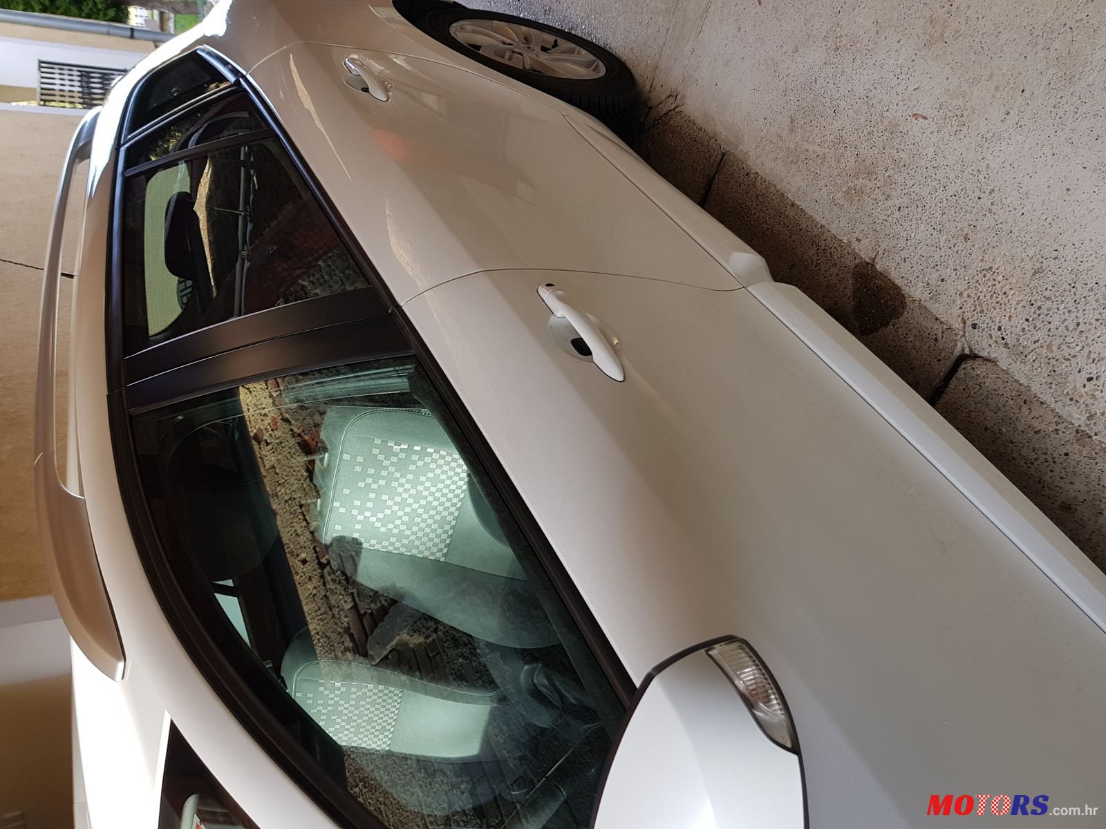 2012' Renault Megane Grandtour 1.5 dCi photo #4