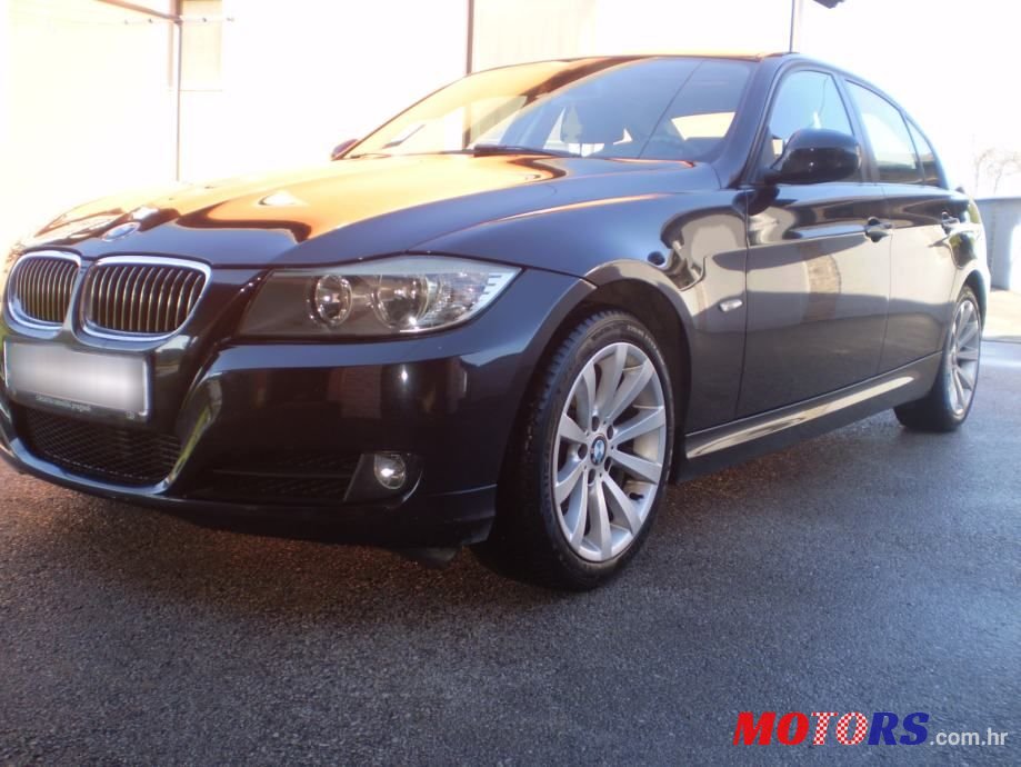2011' BMW Serija 3 318D photo #2