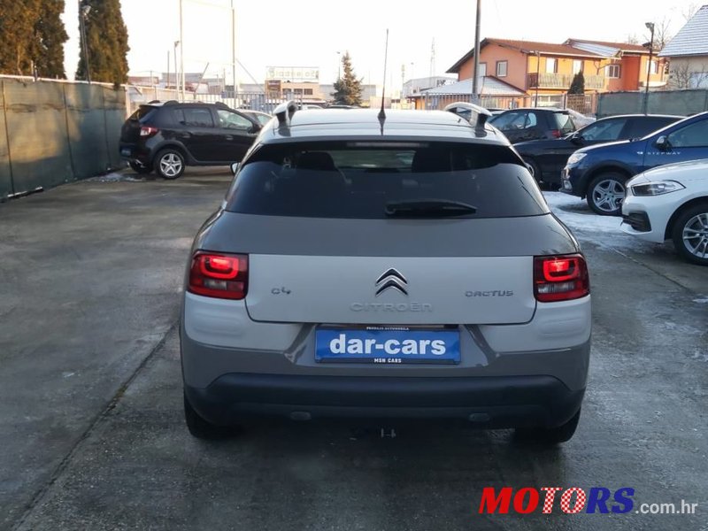 2015' Citroen C4 Cactus 1,2 Vti photo #6