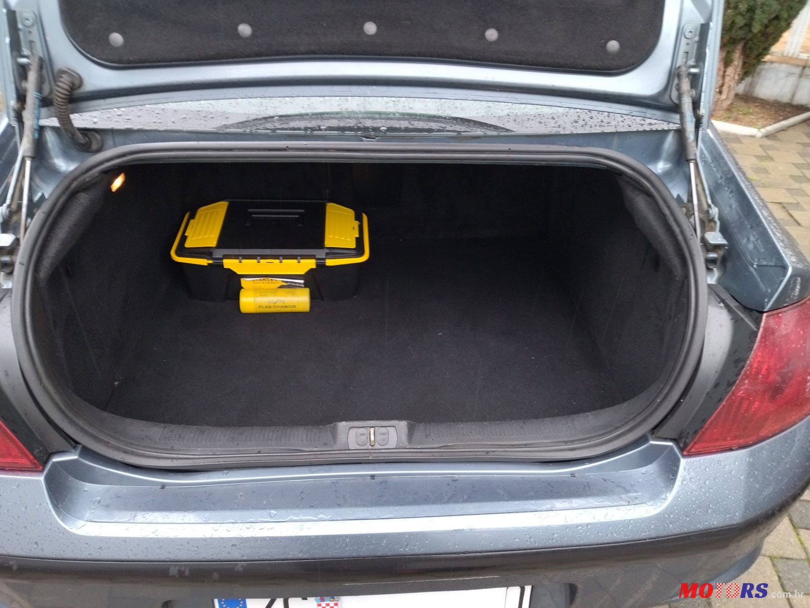 2006' Peugeot 407 HDI16 photo #5