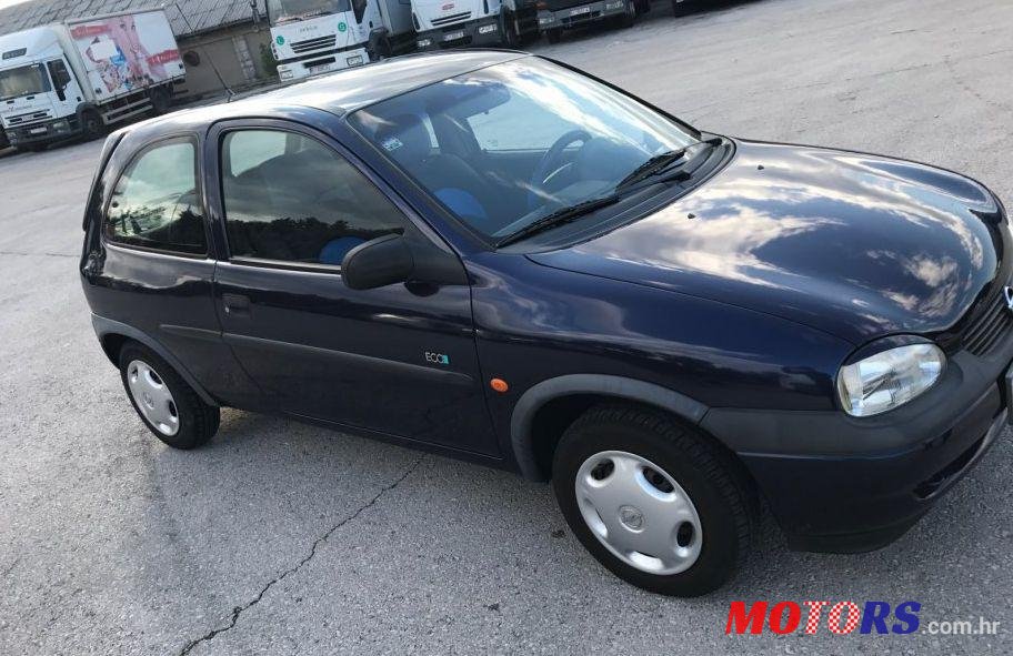 1999' Opel Corsa photo #2