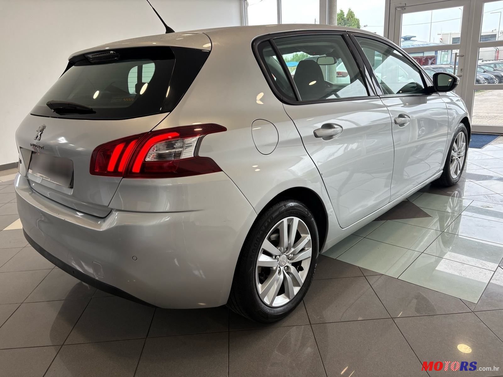 2014' Peugeot 308 1,6 E-Hdi photo #6