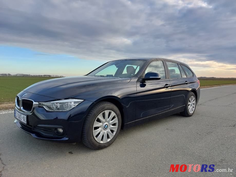 2016' BMW Serija 3 318D photo #2