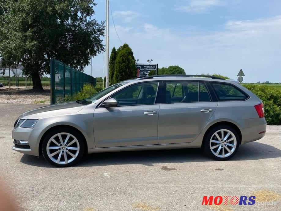 2019' Skoda Octavia Combi photo #5