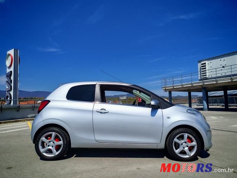 2020' Citroen C1 1.0 Vti Sport Style photo #4