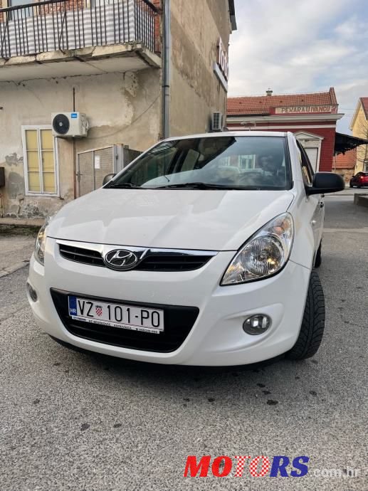 2012' Hyundai i20 1,2 photo #1