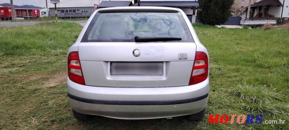 2001' Skoda Fabia 1,4 photo #4